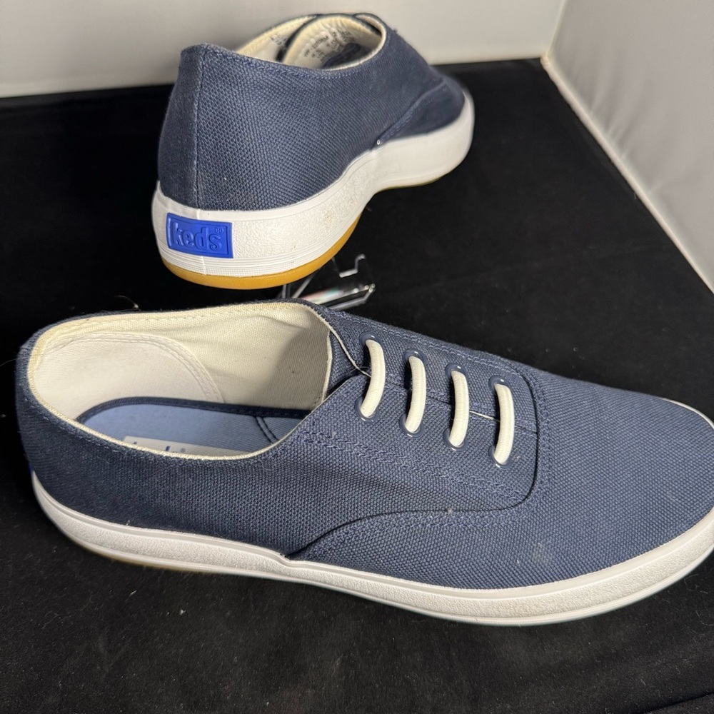 Women’s Keds WF-22626M Slip On Elastic Lace Navy Blue White Sole Sneaker6.5